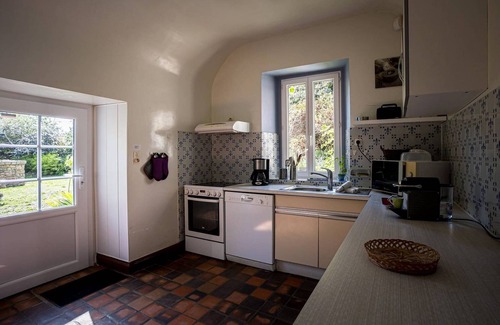 Penvenan Chalet De Esquí | Ty Moune · highly sought after location
