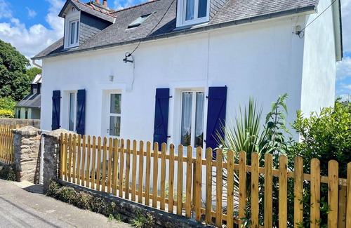 Pont-Aven Casa | Ty Roz, Maison Avec Jardin au Calme, Centre à Pied