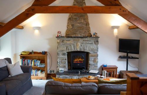 Castlemorris Casa | Ty Tatws Fishguard Pembrokeshire