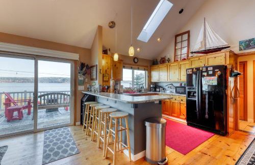 Camano Island Casa | Tyee Legacy