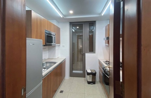 Hongqiao Apartamento | Tyms 2BR Apt Gubei CBD Near Takashimaya