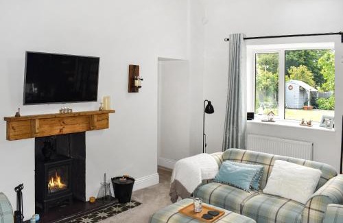 Pen-y-sarn Casa | Tyn Giat Cottage
