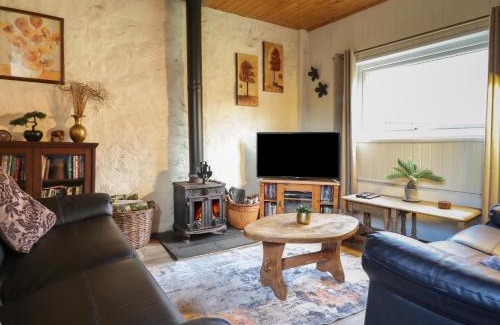 Manod Casa | Tyn Y Cefn
