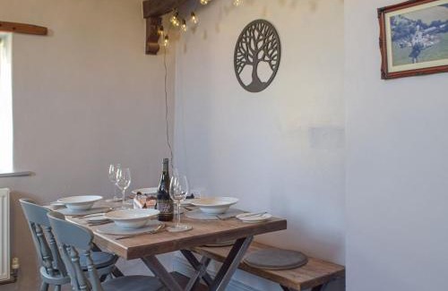 Carmarthen Casa | Tynval