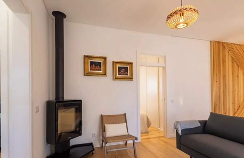 Mafra Villa | Typical House, 10 Min. Ericeira