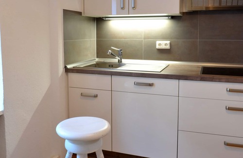 Zeltingen-Rachtig Casa | Typical Moselle winegrower's house with modern charm and free public transport ticket