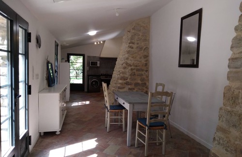Monteux Cabaña | Typical Provencal cottage in a quiet estate with swimming pool