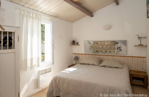 Rivedoux-Plage Casa | Typical Rethaise house in a large wooded plot with outdoor spa