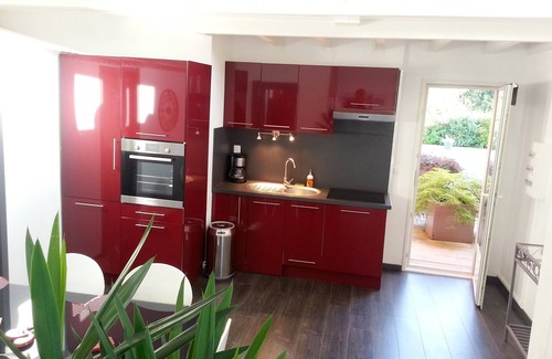 Saint-Vincent-de-Tyrosse Cabaña | Villa Tyrossaise con piscina climatizada cerca del océano