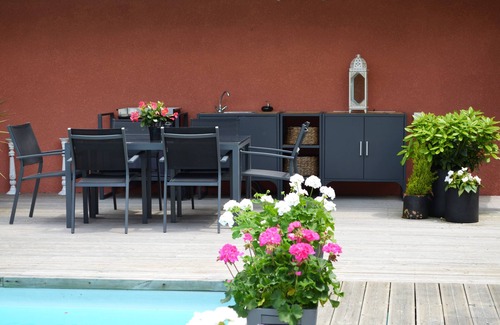 Saint-Vincent-de-Tyrosse Cabaña | Villa Tyrossaise con piscina climatizada cerca del océano