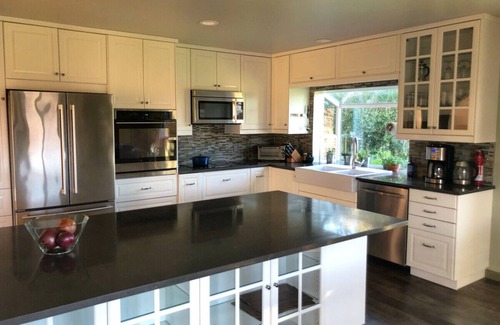 Point Reyes Station Casa | Tyto Alba | Serenity & Nature Views, Walk to Town