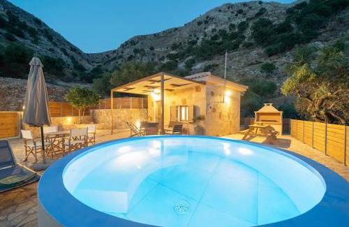 Argostoli Casa | Tzortzatos Tiny Home