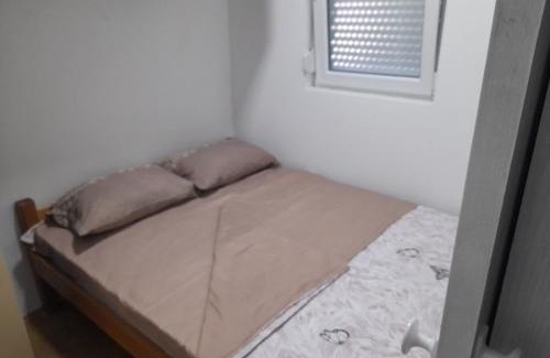 Kraljevo Apartamento | Ušuškana kućica "Gočka"