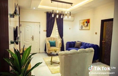 Benin City Apartamento | U I Luxury Apartment