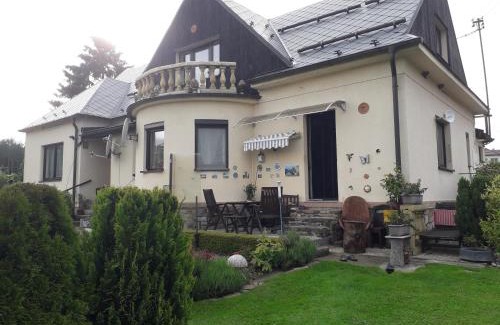 Bohutin Apartamento | U lesa