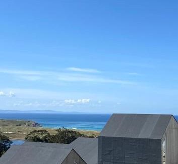 Ferrol Apartamento | U M I surf yoga suite Doniños beach