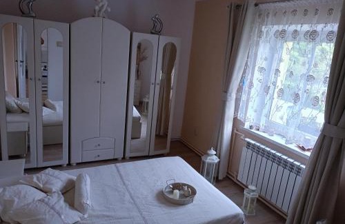 Pietrasze Casa | U Madzi i Arka