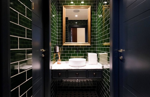 Rione II Trevi Hotel | U-Visionary Roma Hotel