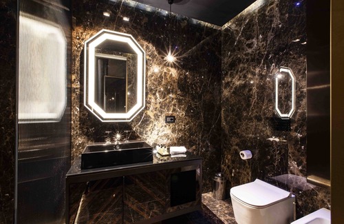 Rione II Trevi Hotel | U-Visionary Roma Hotel