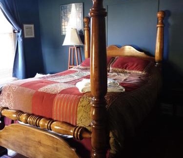 Staunton Cama Y Desayuno | Ubon Thai Victorian Inn & Restaurant
