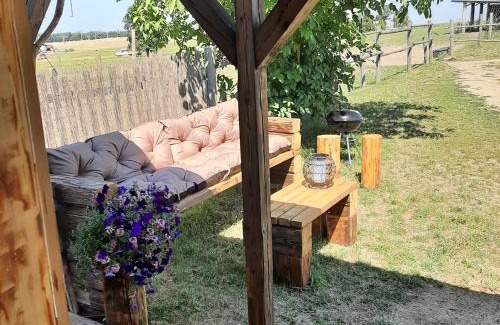 Kotvrdovice Casa | Ubytování na rodinném ranči
