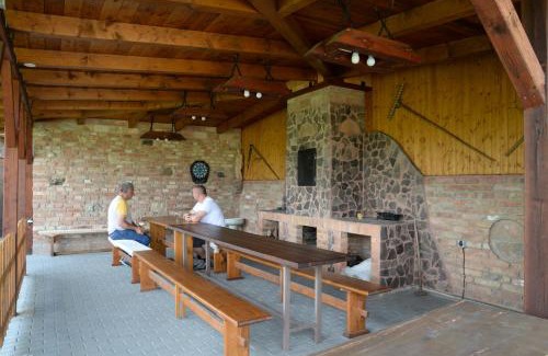 Boretice Casa | Ubytování u rybníka Bořetice