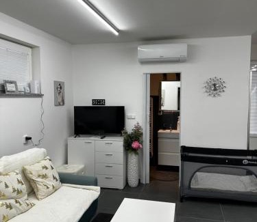 Prague 19 Apartamento | Ubytováni Vinoř