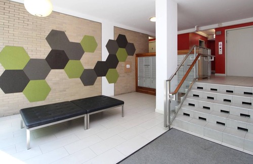 Indian Village Apartamento | UChicago, Lago, Museo de la Ciencia | Gimnasio + W&D | Zencity