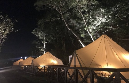 Izu Alquiler De RV | Ufufu Village - Glamping