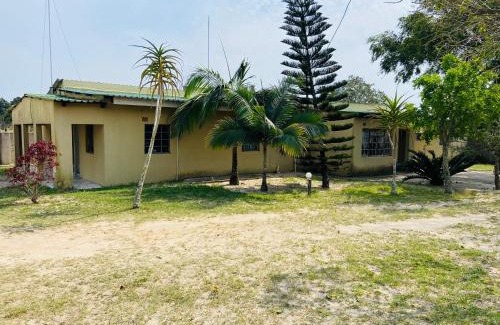 Mbazwana Cama Y Desayuno | UHLABA USAMILA BnB ACCOMMODATION