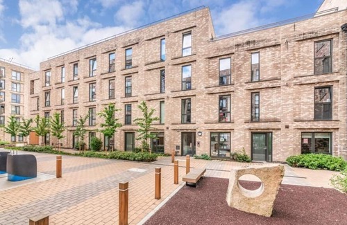 Bow Apartamento | UK.LO.ALA - Brand New Luxury 3 Bed, 2 bathroom Flat