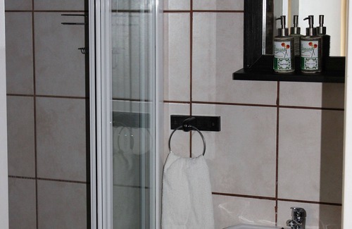 Klerksdorp Casa | Ukarimu Guest House