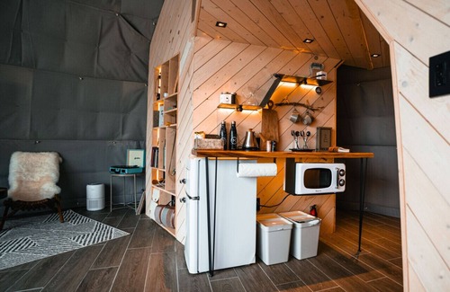 Oatmeal Casa | Ukiyo-Glamping Dome+Hot Tub