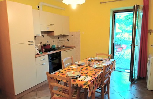 Arias Apartamento | Ulivi sul Garda apartment 1 017189-CNI-00293