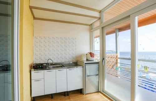 Uljin Casa | Uljin Haetteuneunjip Pension