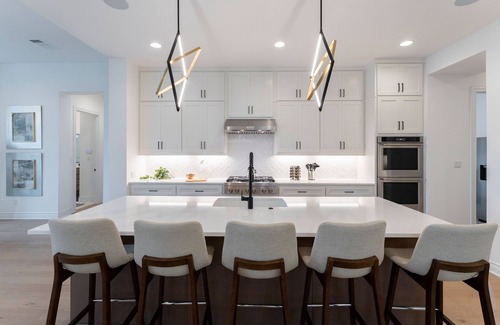 Jonestown Casa | Elegant Lake Travis Escape - Chef’s Kitchen, Game Room, Media Lounge & Office