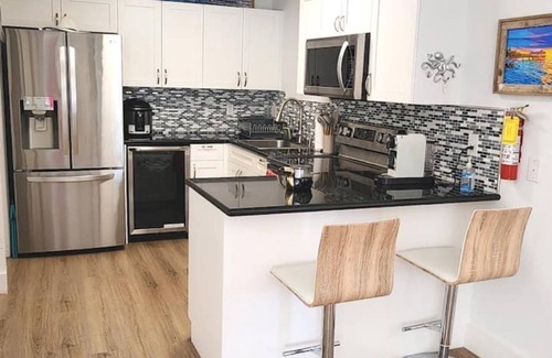 Alice Town Casa | Ultimate Beach House