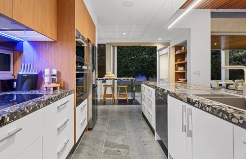 Kingscliff Casa | Ultimate Beachfront Escape with Pool