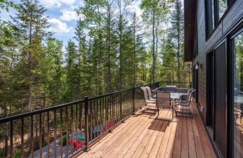 Saint Come Chalet De Esquí | Ultimate Comfort with Spa - Le Villa Joie