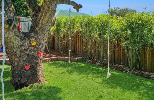 Carina Casa | Ultimate Family Retreat|Pet Friendly|Long Stays