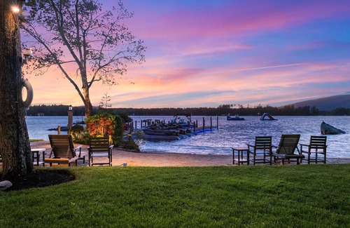 Moultonborough Casa | Ultimate Lakefront Vacation Home en alquiler