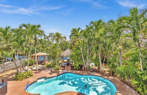 Fort Lauderdale Complejo | ULTIMATE MAGICAL RESORT..12 BEEDROOMS 7 BATHROOMS. WATER FRONT FAMILY RESORT..