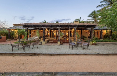 San Jose del Cabo Casa | “Villa Vida Cabo” Authentic, Spacious Ocean View Villa