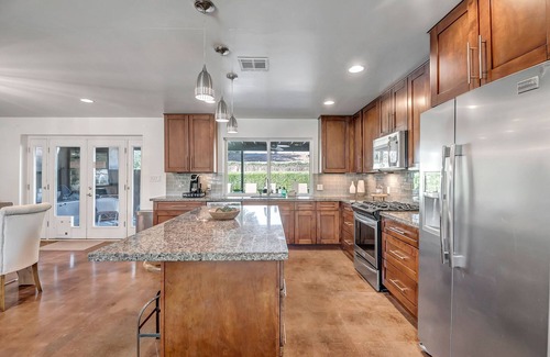 Scottsdale Casa | Ultimate Old Town Hangout | Pool, Putting Green & Lounge Spaces + Pets Welcome!!