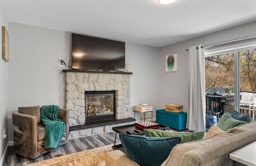 Long Pond Casa | Ultimate Poconos Family Escape! Games, Firepit, Theater Vibes & More
