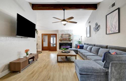 Wetmore Casa | Ultimate Retreat Game Room Fire Pit Bbq Office