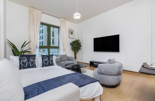 Jumeira 1 Apartamento | Ultimate Stay / Port La Mer Elegance / Amazing Pool