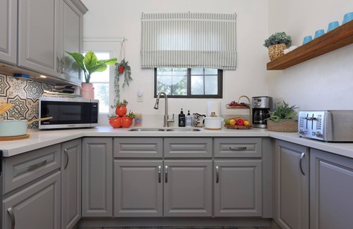Santa Ana Apartamento | Ultimate Vacation Home 10 mins drive to Disneyland