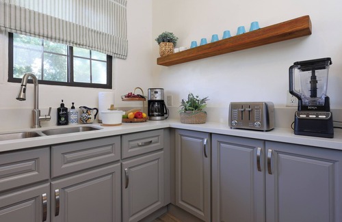 Santa Ana Apartamento | Ultimate Vacation Home 10 mins drive to Disneyland