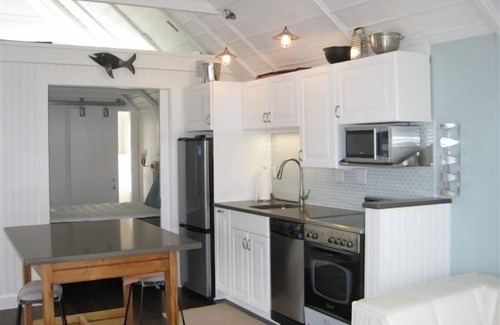 Provincetown Cabaña | Aterrizaje última línea de costa barco de Labrador